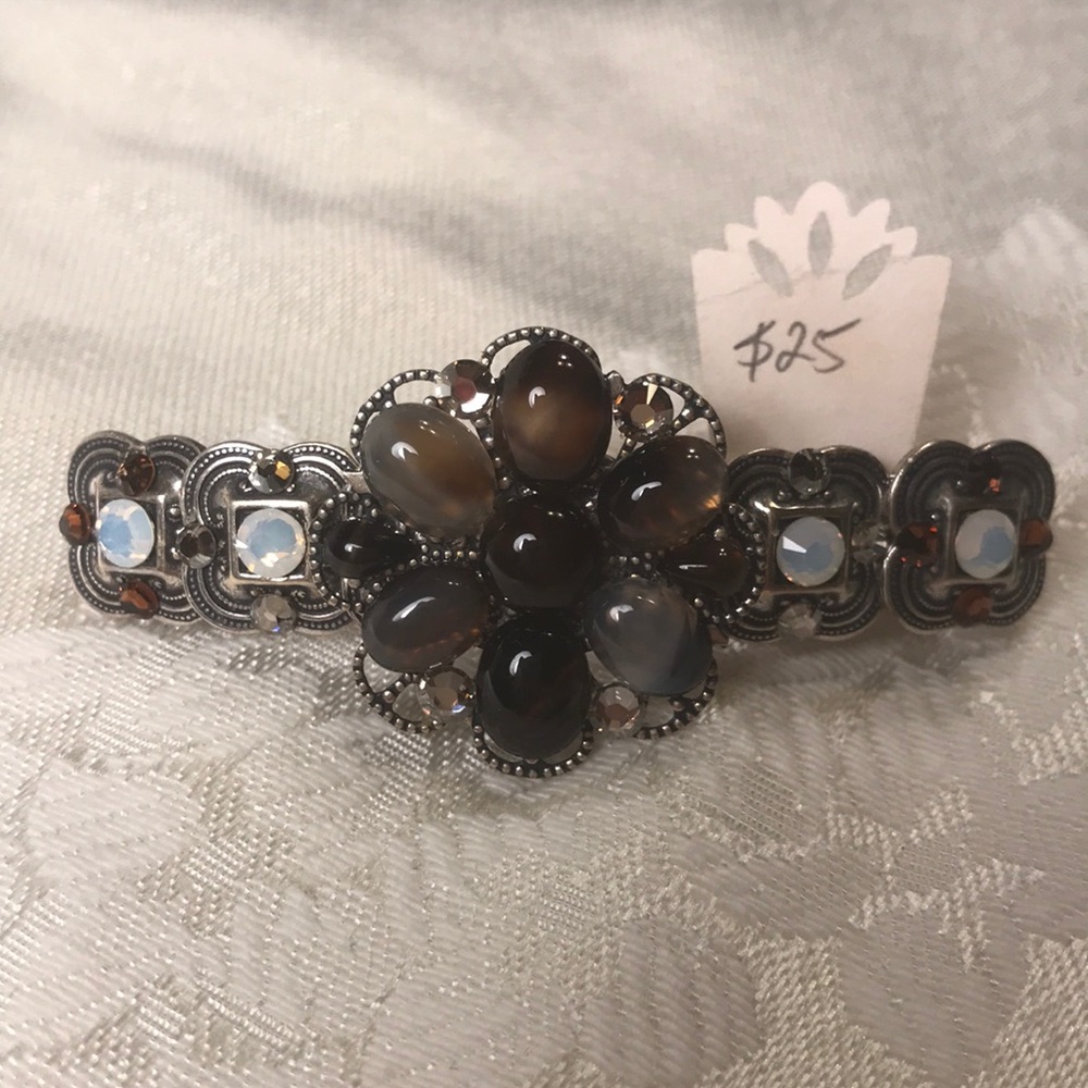 Artisan Barrette